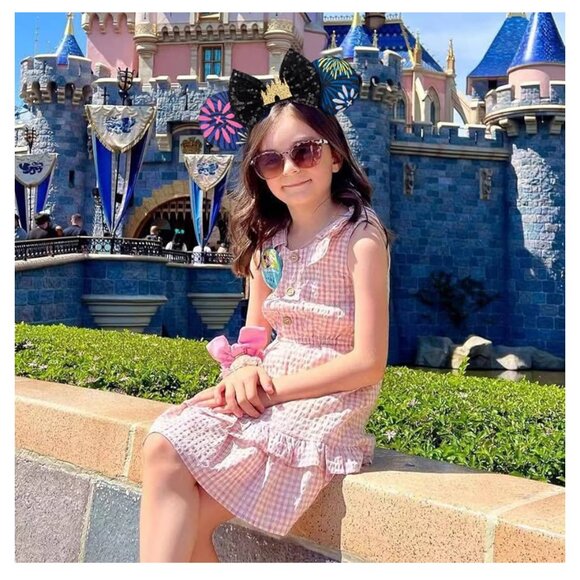 Minnie Mouse Ears Headband Black Sequin Castle Bow (SKU: 123MI) - Picture 9 of 9